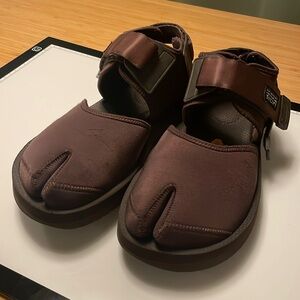 Suicoke tabi Sandals